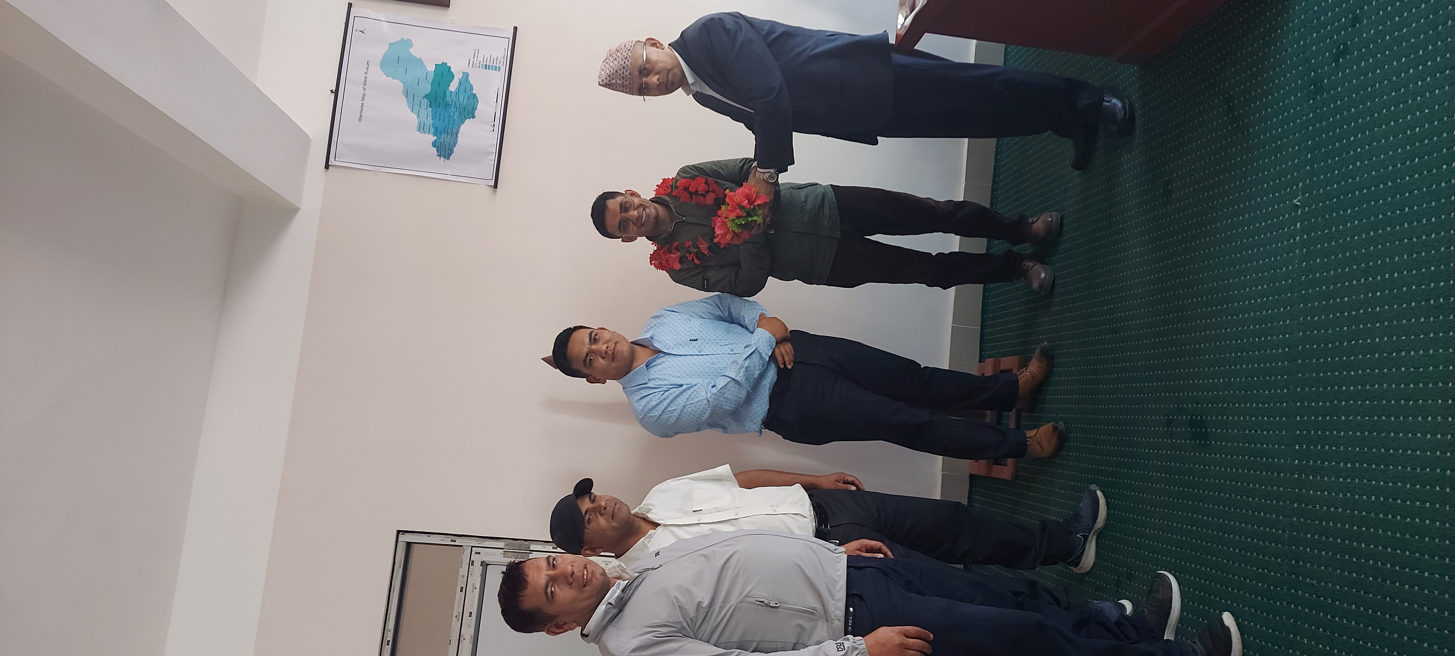 स.प्र.जि.अ. विनोद रेग्मीलाई स्वागत गर्दै (मिति २०८१/०१/३१)